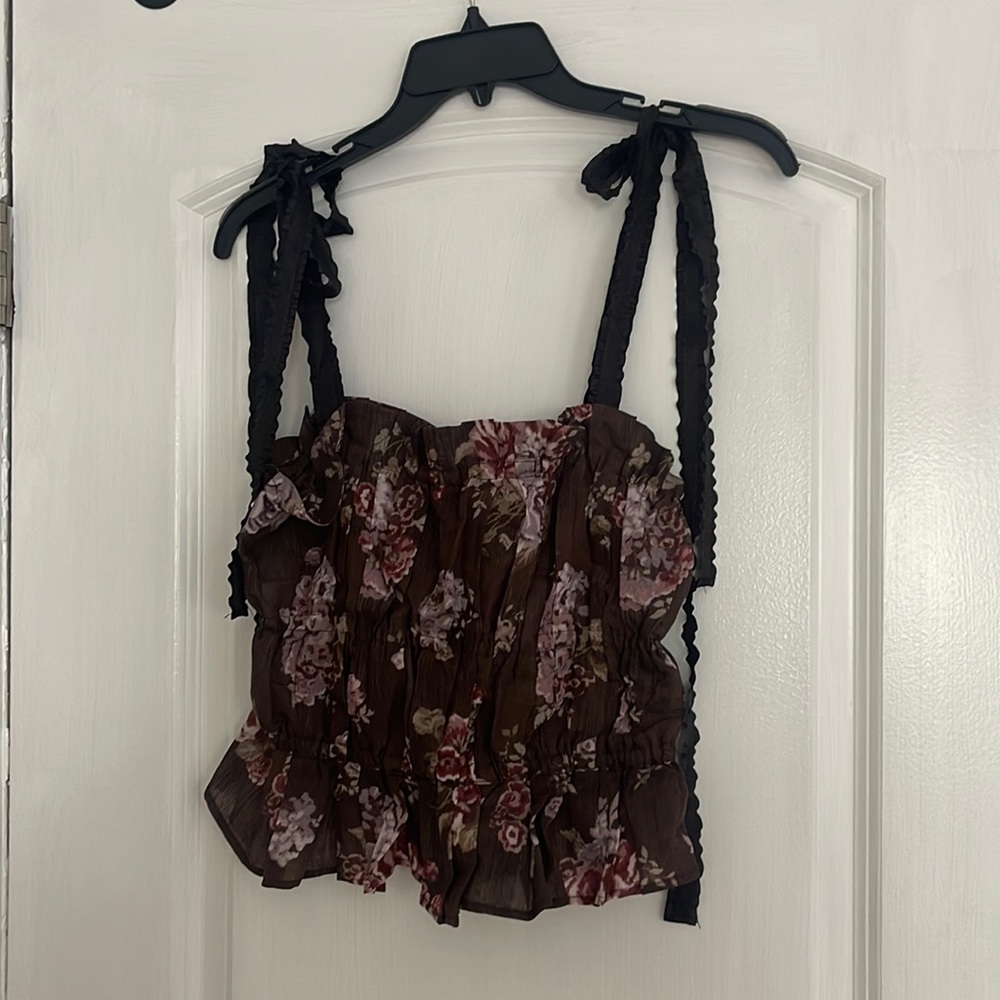 Brock Collection x HM tank - Picture 2 of 2